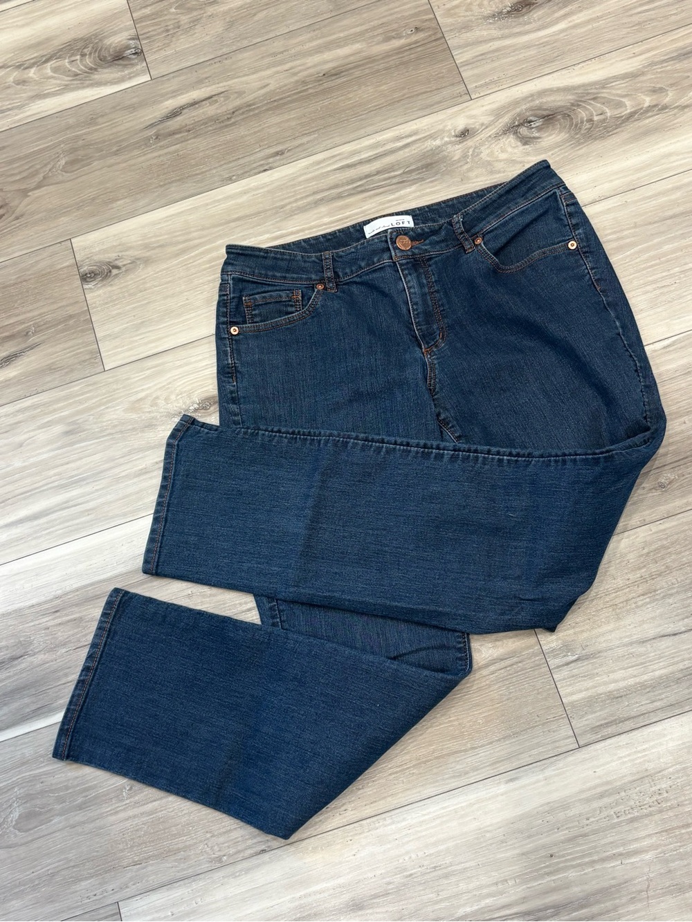 LOFT Curvy Straight Med Wash Denim Jeans SZ 10/30 P